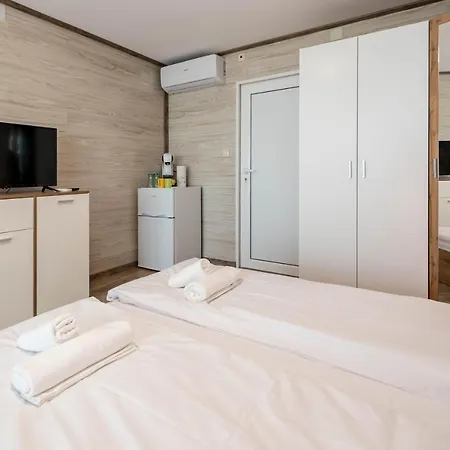 Kabakum Guest Rooms * Sea View * Free Wifi Gasthof *
