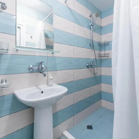 Kabakum Guest Rooms * Sea View * Free Wifi * Warna