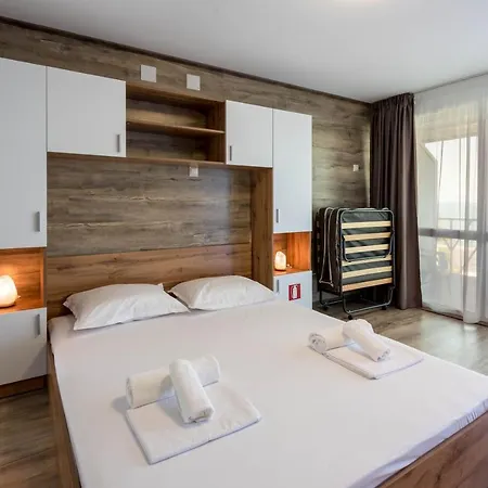 Gasthof Kabakum Guest Rooms * Sea View * Free Wifi Warna