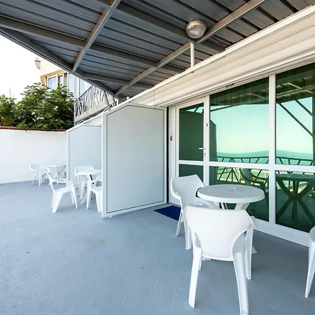 Kabakum Guest Rooms * Sea View * Free Wifi Gasthof *