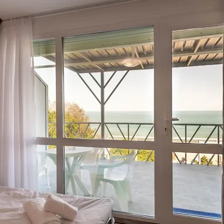 Kabakum Guest Rooms * Sea View * Free Wifi * Warna